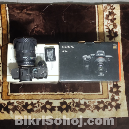 Sony A73 A7M3 A7iii A7Miiii with Tamron 17-28 lens